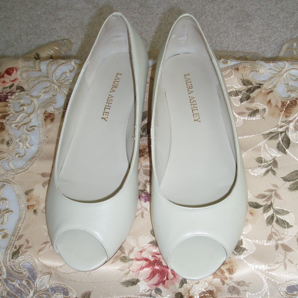 Laura Ashley Cream Color Open Toe Wedge Shoes